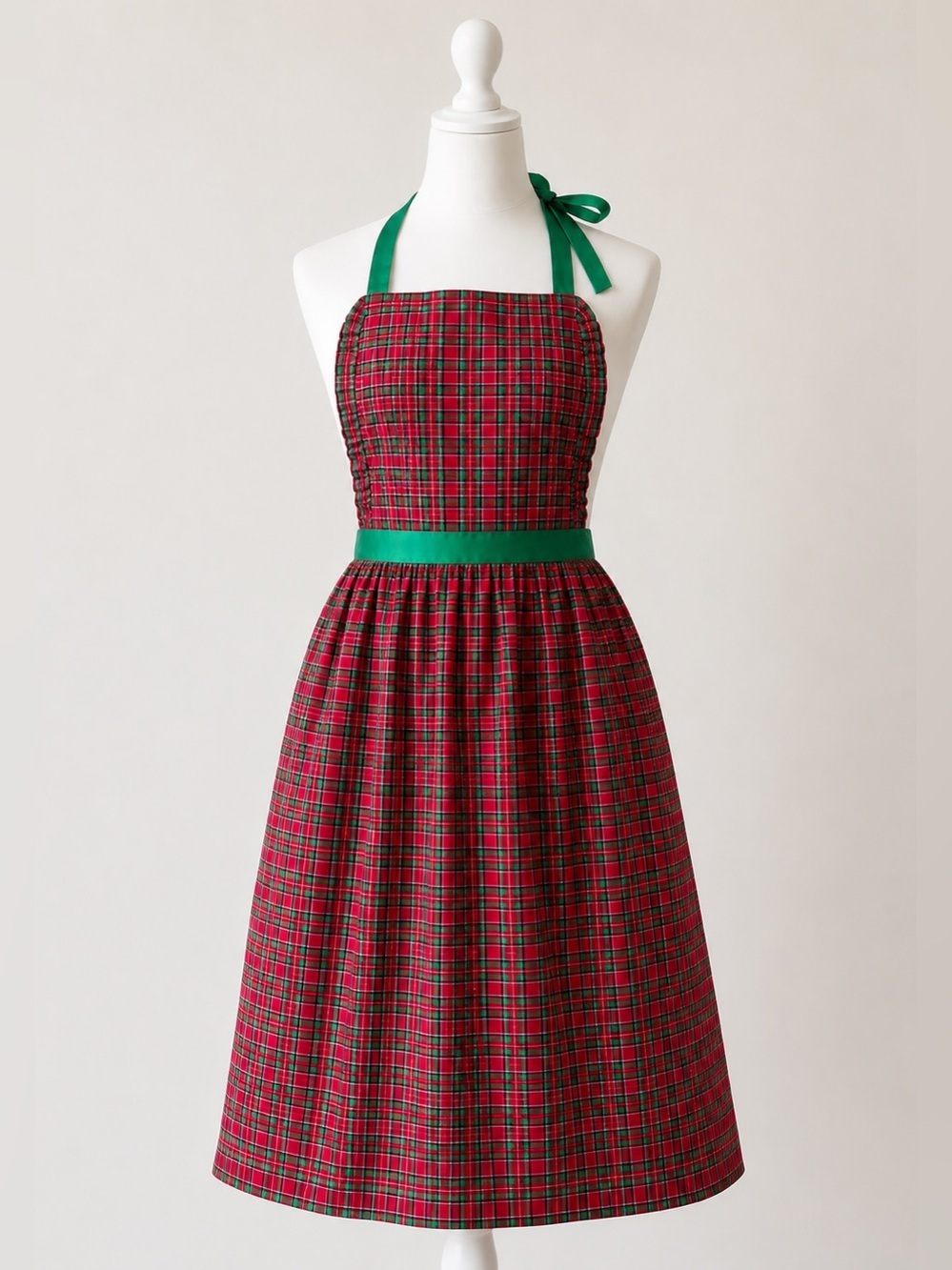 Vintage 1950s Red Green Plaid Christmas Apron Entertaining Cottagecore